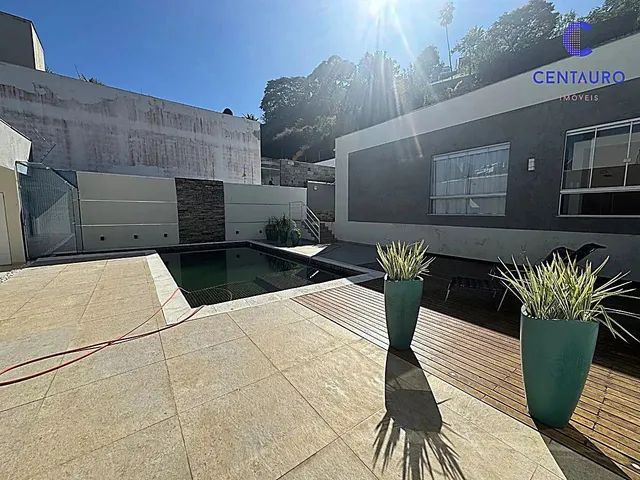Imagem 2: Ref.: 6153 - Casa de Alto Padrão 4 Suítes, Planejada e Semimobiliada no Portal Do