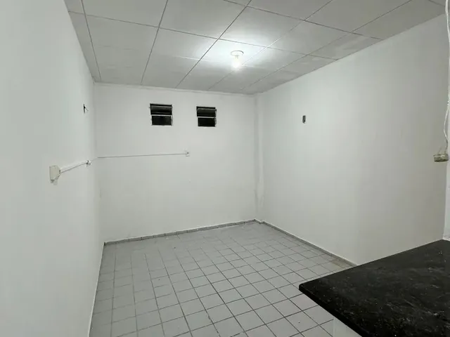 Imagem 12: Imóvel com Renda + Ampla Casa na Zona Leste