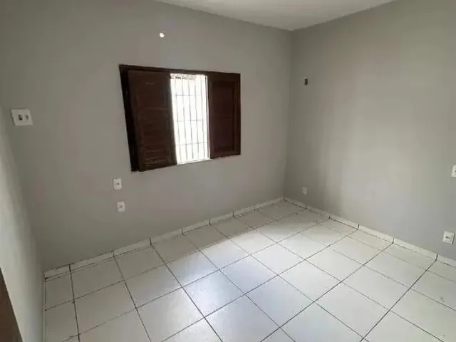 Imagem 3: Casa Exclusiva para Aluguel no Ininga, Teresina 4 Quartos, 2 Suítes