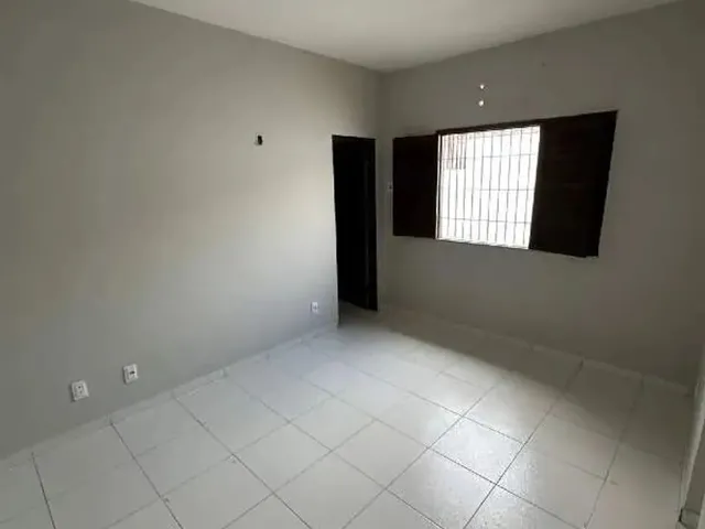Imagem 2: Casa Exclusiva para Aluguel no Ininga, Teresina 4 Quartos, 2 Suítes