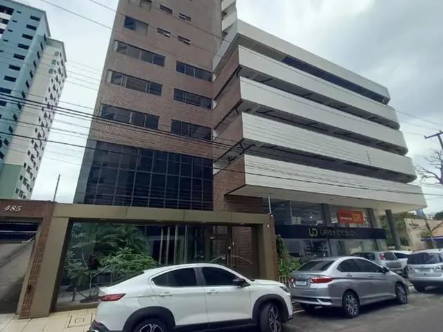 Imagem: O apartamento possui 1 Dormitório, 1 Suíte, 1 Banheiro, 1