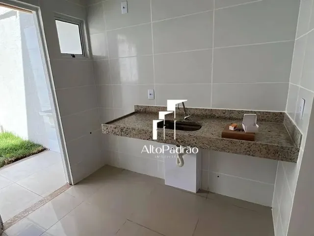 Imagem 3: Casa com 3 Dormitórios para Alugar por R$ 2.710/Mês - Morros - Teresina/Pi
