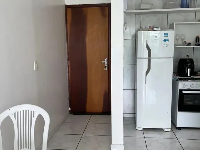 Imagem 4: Aluga-Se Quarto Pequeno em Apartamento!!