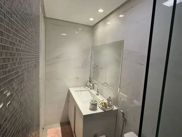 Imagem 3: Imóvel para Venda com 227 Metros Quadrados com 3 Quartos em Jóquei - Teresina - Pi