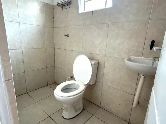 Imagem 1: Quitinete com Água e Luz Inclusos