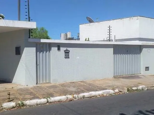 Imagem: Casa para Aluguel, 5 Quartos, 1 Suíte