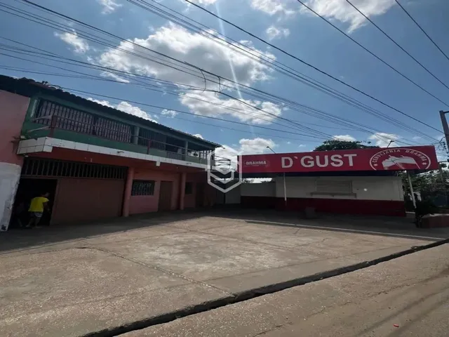 Imagem: Casa Duplex com Pontos Externos na Av Henry