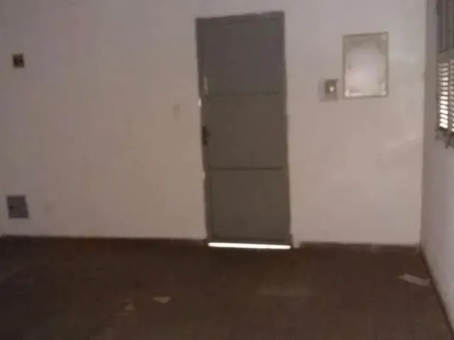 Imagem 10: 10130/01 - Casa Residencial - Rua Pires de Castro