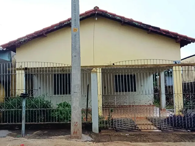 Imagem: Vendo Casa no Bairro de Lourdes - Anápolis/Go