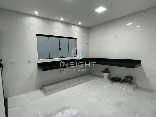Imagem 5: Casa À Venda no Bairro Itamaraty em Anápolis - 3 Dormitórios, Suíte, Churrasqueira E