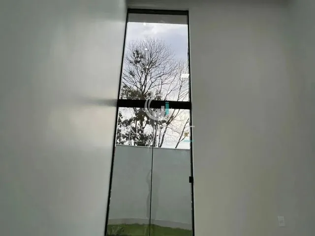 Imagem 2: Casa À Venda no Bairro Itamaraty em Anápolis - 3 Dormitórios, Suíte, Churrasqueira E