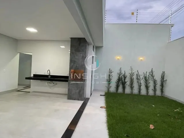 Imagem 7: Casa À Venda no Bairro Itamaraty em Anápolis - 3 Dormitórios, Suíte, Churrasqueira E