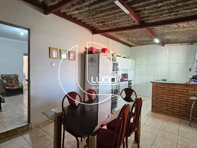 Imagem 11: Casa no Jardim dos Ipês com Área de 557M² Anápolis Go