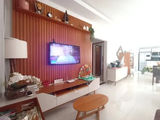 Imagem: Linda Casa 3/4 Cond. Fechado Área de 500M2