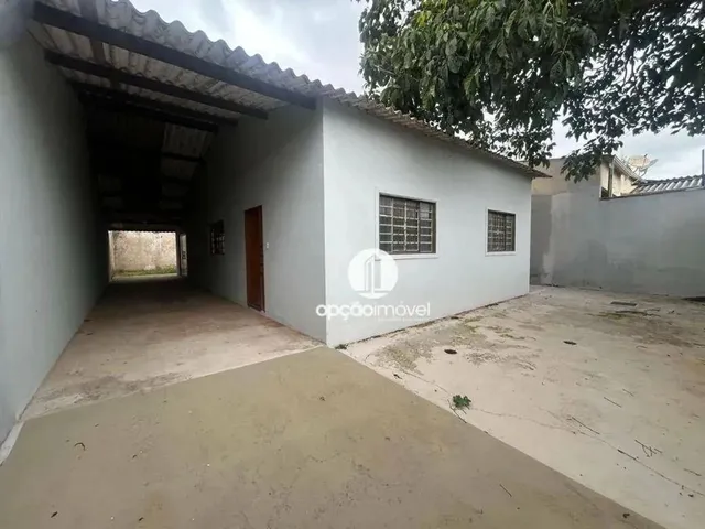 Imagem: Casa com 3 Dormitórios À Venda, 200 M²