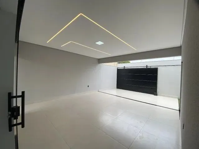 Imagem: Casa Esquina 2/4 Bairro Lírios do Campo