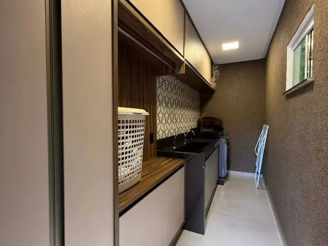 Imagem 9: Casa no Centro Próximo de Tudo - Porteira Fechada