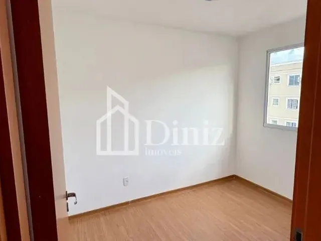 Imagem 3: Apartamento para Venda com 50 Metros Quadrados com 2 Quartos em Vila Jayara - Anápolis