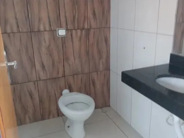 Imagem 9: Vendo Casa com Piscina