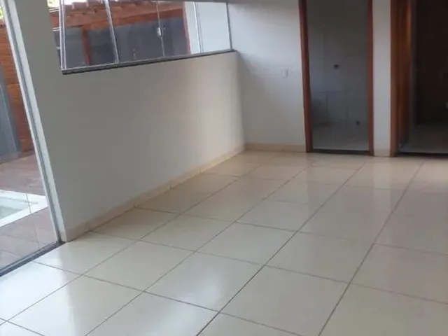 Imagem 5: Vendo Casa com Piscina