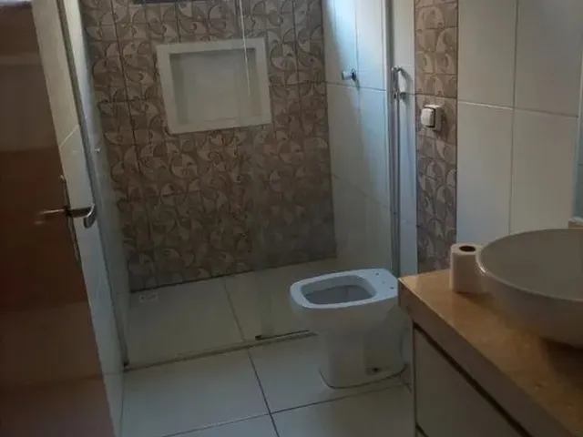 Imagem 10: Vendo Casa com Piscina