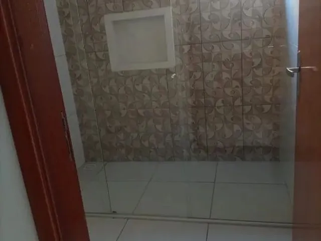 Imagem 12: Vendo Casa com Piscina