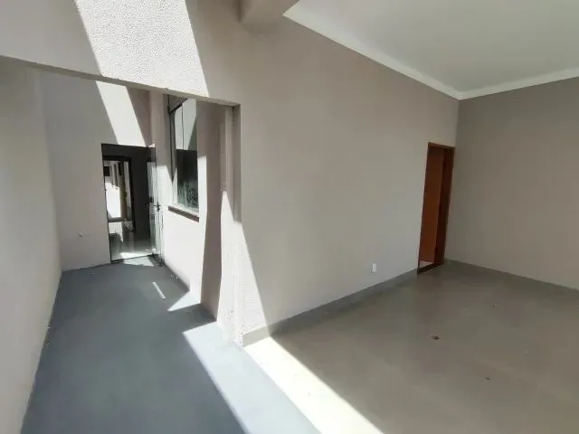 Imagem 2: Casa Anapolis com 3 Quartos, 1 Suite, Nova, Financia, Adriana Parque