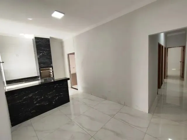 Imagem 8: Casa Anapolis com 3 Quartos, 1 Suite, Nova, Financia, Adriana Parque