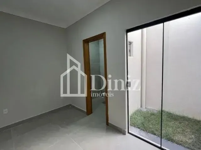 Imagem 2: Linda Casa para Venda Tem 64 M2 com 3 Quartos Sendo Um Suíte em Gran Ville - Anápolis