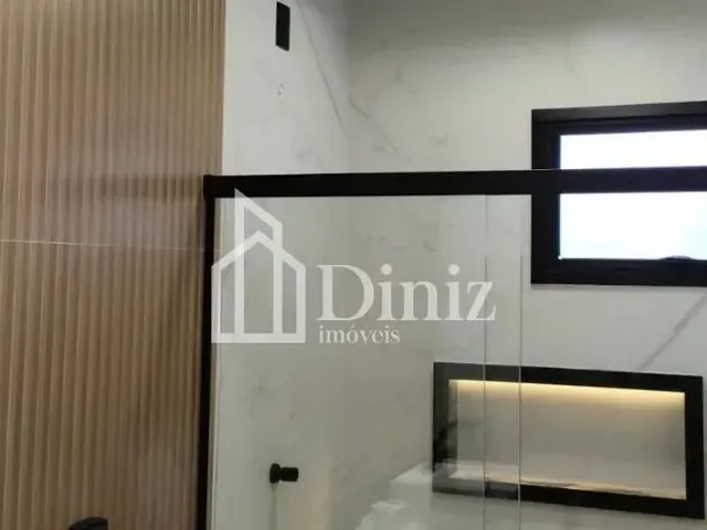 Imagem 6: Casa para a Venda no Setor Central com 3/4 Sendo Um Suíte com 225M2 de Lote