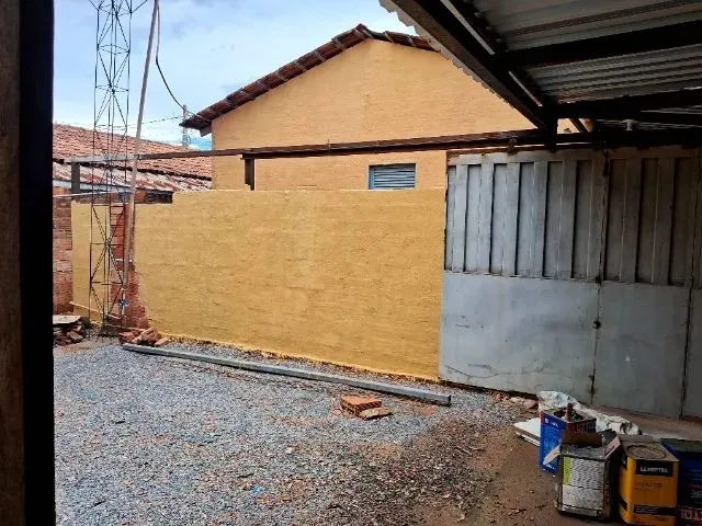 Imagem 6: Casa 2Q + Barracão 1Q Setor Oeste - Uruaçu