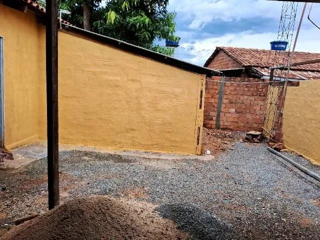 Imagem 9: Casa 2Q + Barracão 1Q Setor Oeste - Uruaçu