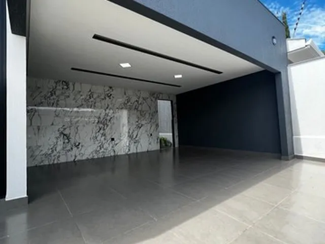 Imagem: Vendo Cása com Piscina Bairro Vila Bella