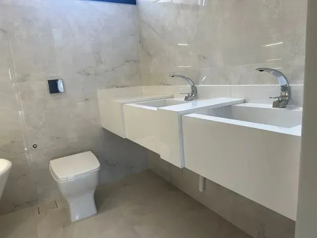 Imagem 9: Casa em Condomínio com Acabamento Diferenciado