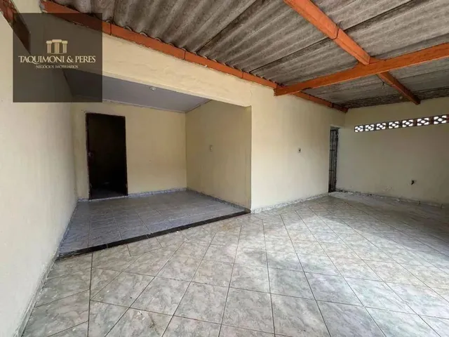 Imagem: Casa com 4 Dormitórios À Venda, 126 M²