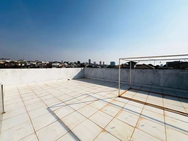 Imagem 7: Casa Grande com 4 Vagas Coberta no Centro Bairro Vila Góis Anápolis