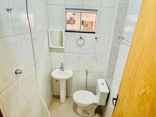 Imagem 11: Casa Grande com 4 Vagas Coberta no Centro Bairro Vila Góis Anápolis