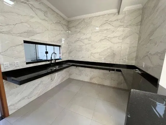 Imagem 5: Casa Anápolis com 3 Quartos, Próximo Ao Supermercado do Povo com Terreno de 180 M²
