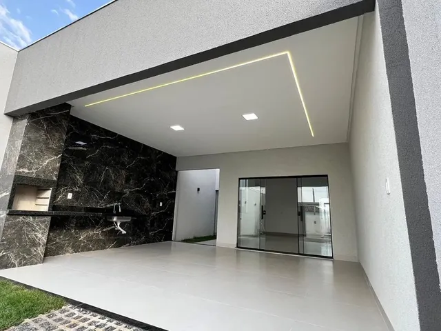 Imagem: Casa Polo Centro com Pé Direito Duplo