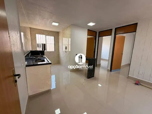 Imagem: O apartamento possui 2 Dormitórios, 1 Banheiro, 1 Vaga na