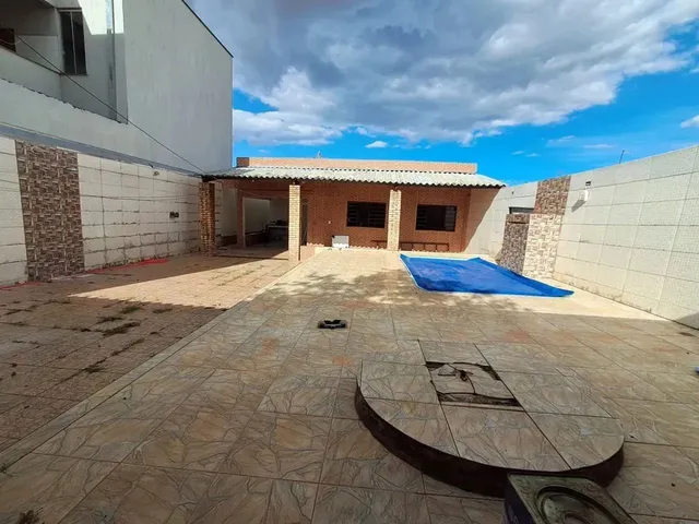 Imagem: Casa com Piscina no Setor Leste - Planaltina