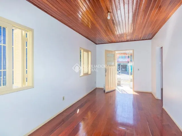 Imagem: Casa 4 Quarto(S), no Bairro Partenon