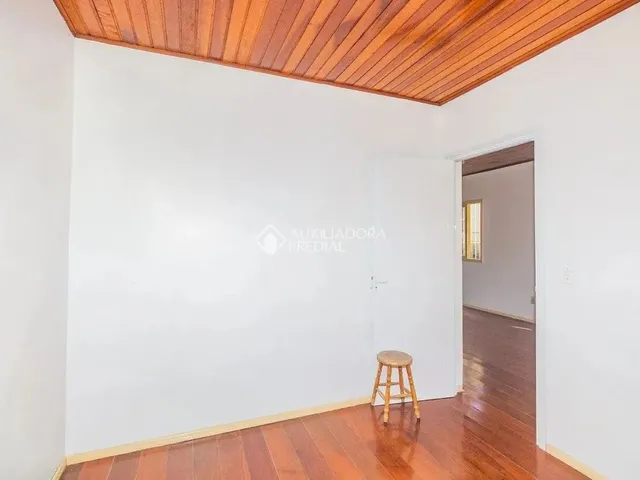 Imagem 3: Casa 4 Quarto(S), no Bairro Partenon