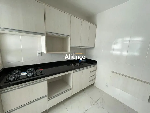 Imagem 14: Apartamento Cobertura para Aluguel Semi Mobiliado com 2 Dormitórios, Churrasqueira E
