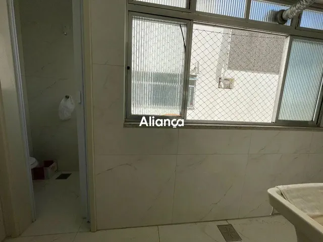 Imagem 8: Apartamento Cobertura para Aluguel Semi Mobiliado com 2 Dormitórios, Churrasqueira E