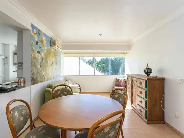 Imagem 16: Apartamento de 2 Dormitórios, Sendo 1 Suíte, no Bairro Jardim Botânico