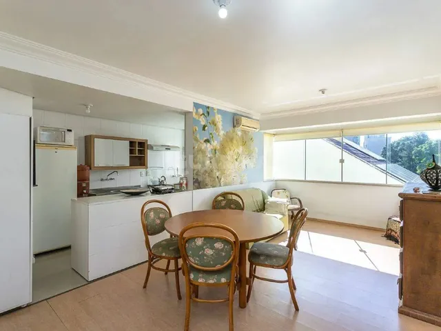 Imagem 6: Apartamento de 2 Dormitórios, Sendo 1 Suíte, no Bairro Jardim Botânico