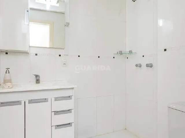 Imagem 14: Apartamento de 2 Dormitórios, Sendo 1 Suíte, no Bairro Jardim Botânico