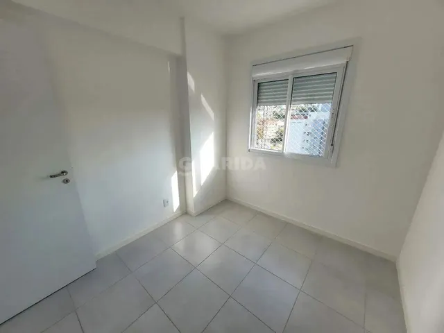 Imagem 11: Apartamento com 2 Dormitórios, Sendo 1 Suíte, para Alugar no Bairro Central Park