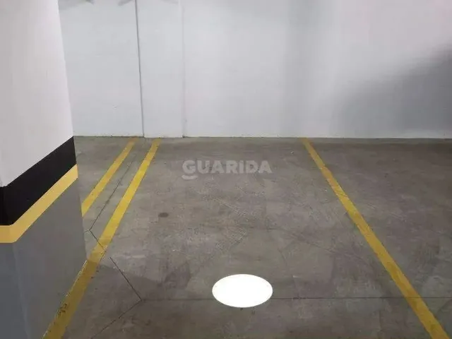 Imagem 14: Apartamento com 2 Dormitórios, Sendo 1 Suíte, para Alugar no Bairro Central Park